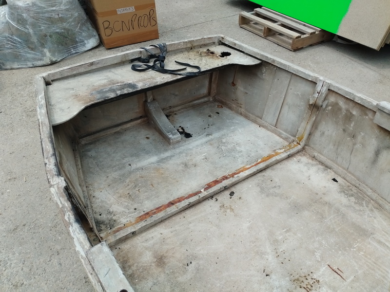 barca ficticio madera fibra 45-60x294x150 1u